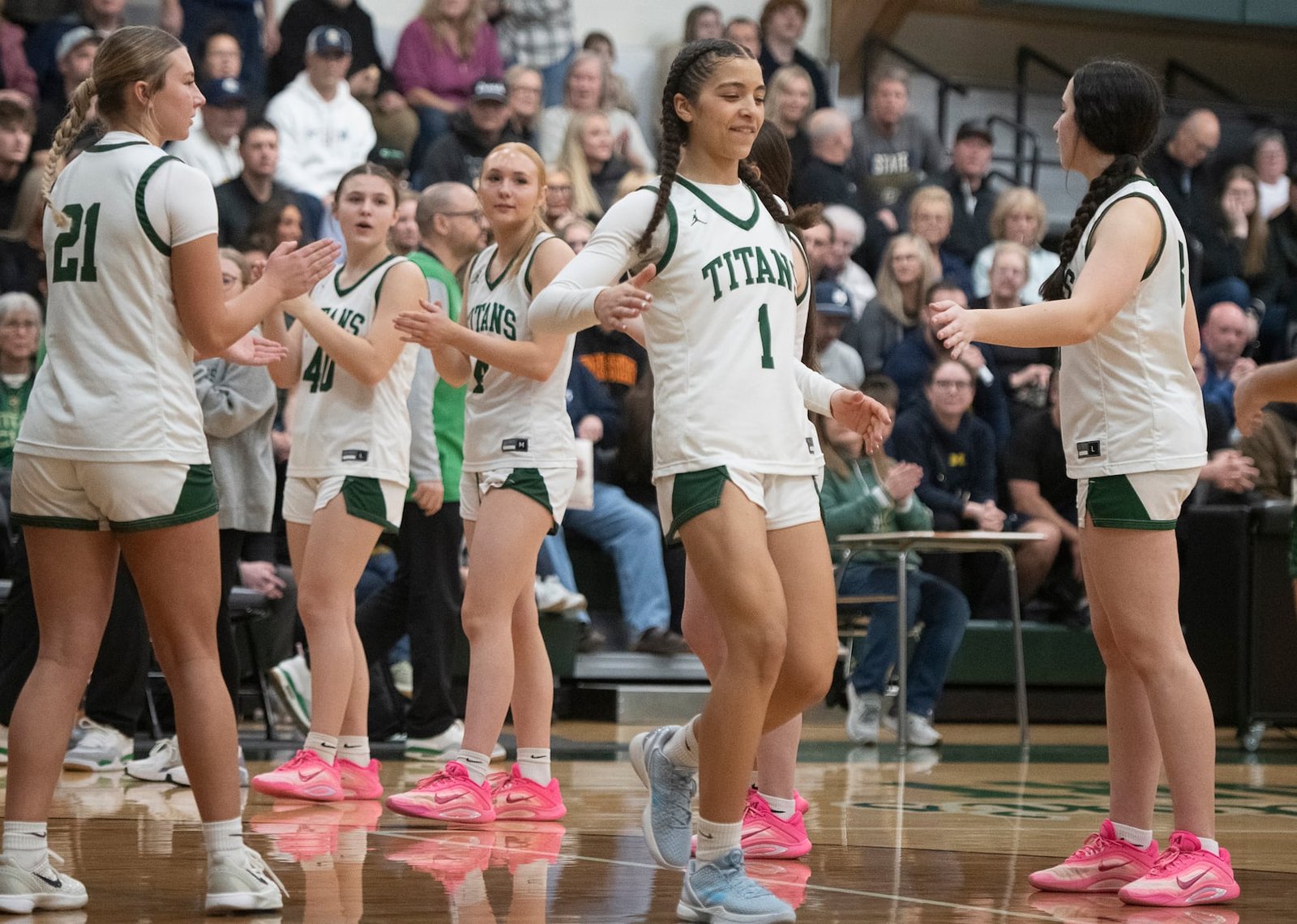 How to Watch Michigan High School Girls Basketball Regional Semifinals