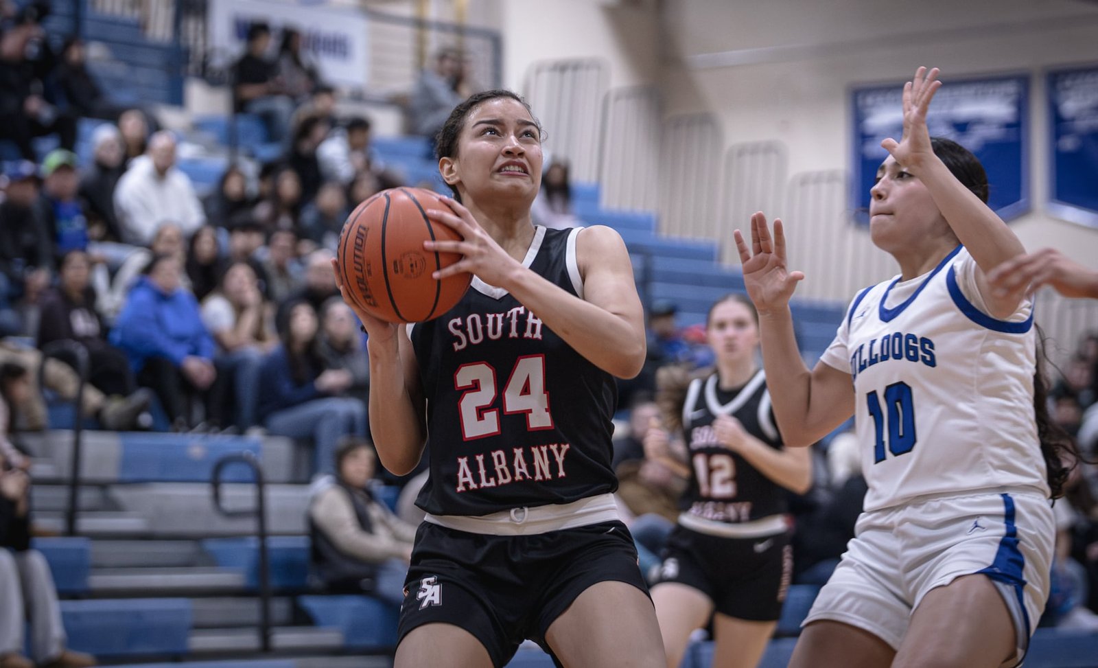 Oregon 5A Girls Basketball: Vote for the Best Center!