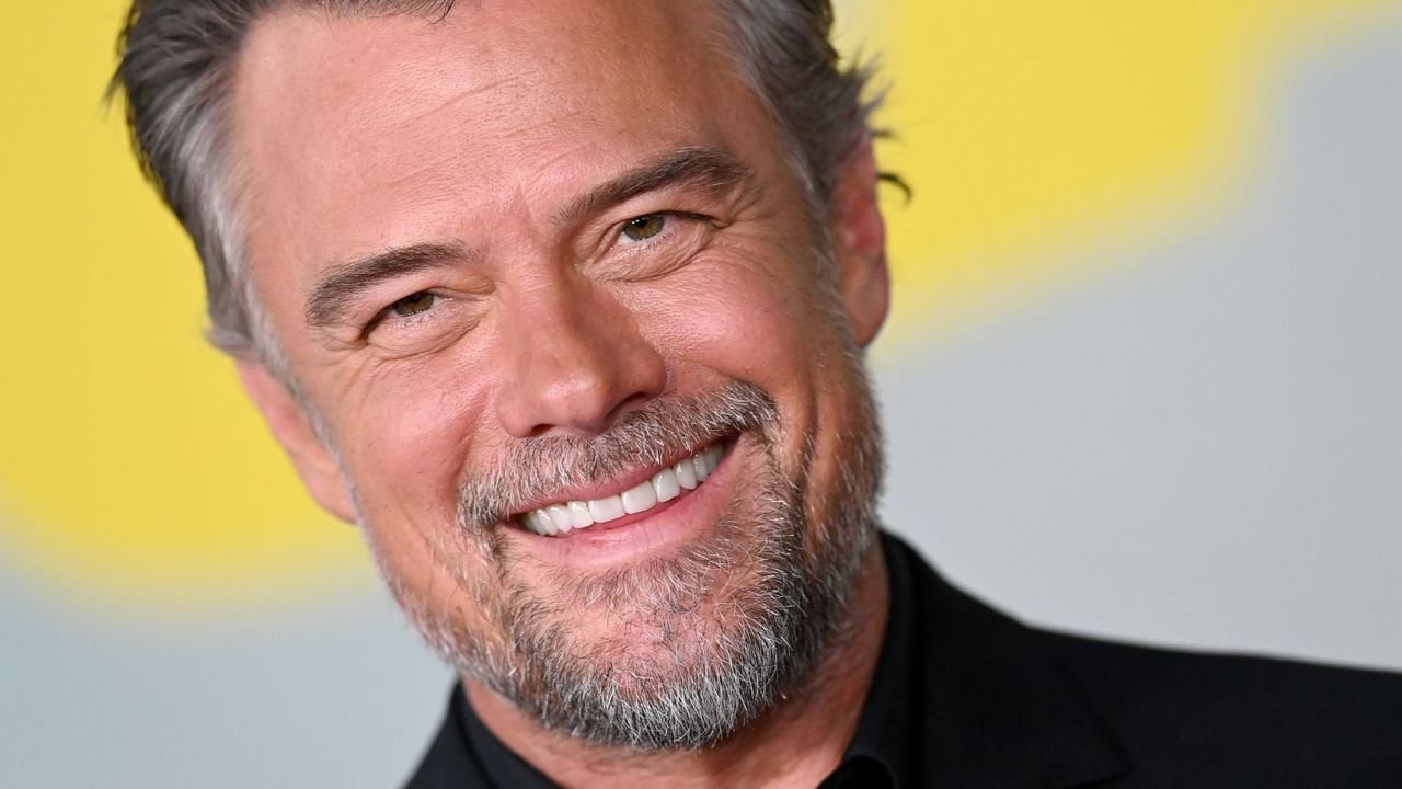 Josh Duhamel's Pool Patio Design: Gray Furniture, Round Planters, and Beanbag Chairs