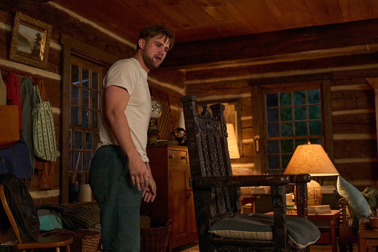 Leo Woodall Height: Unveiling the 'One Day' Star's Measurements