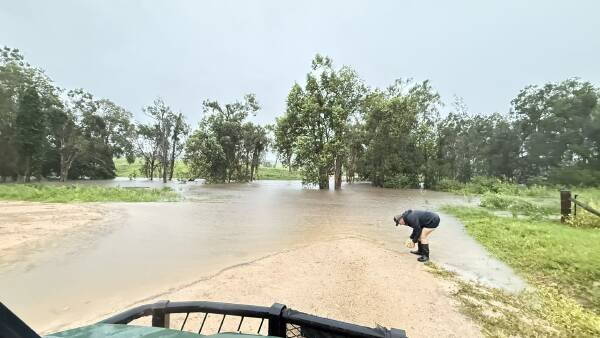 Burnett River Flood Warning: Queensland Braces for Major Flooding