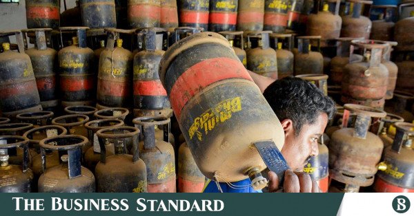 Indian Restaurants Face Closure Due to LPG Shortage