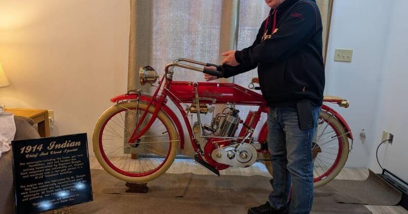 Mason City Man's Hobby Becomes Award-Winning Automotive Art