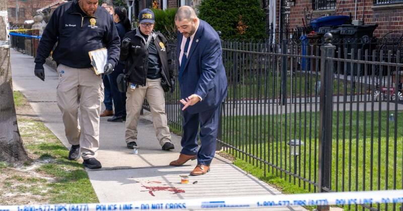 NYC Crime Plunge: Homicides Down 30% - A Deep Dive