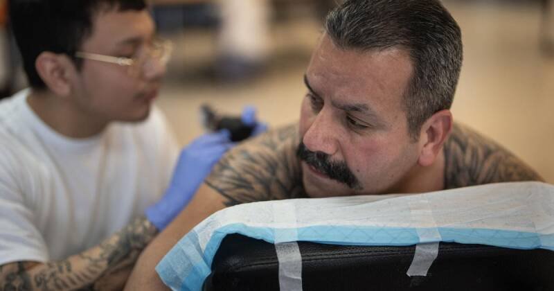 Prisoners Find Purpose Through Tattoo Art: A Second Chance Behind Bars