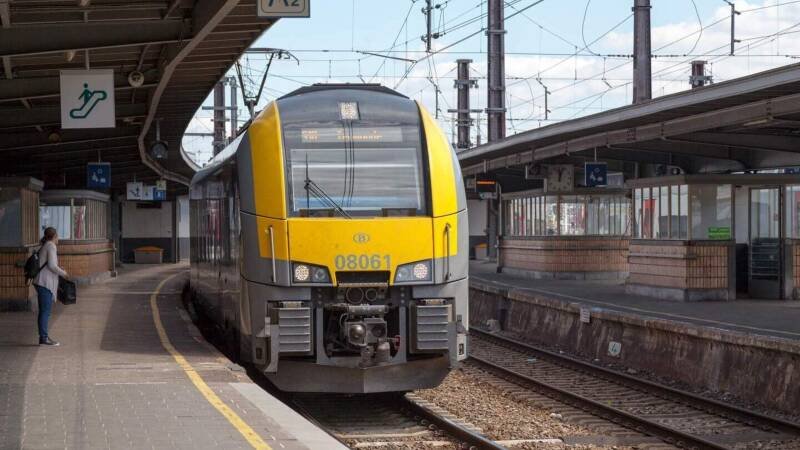 No More Tickets Onboard Belgian Trains: What It Means For You