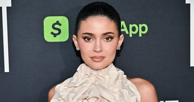 Kylie Jenner's $48K Cartier Jewelry: More Than Just a Bikini Accessory