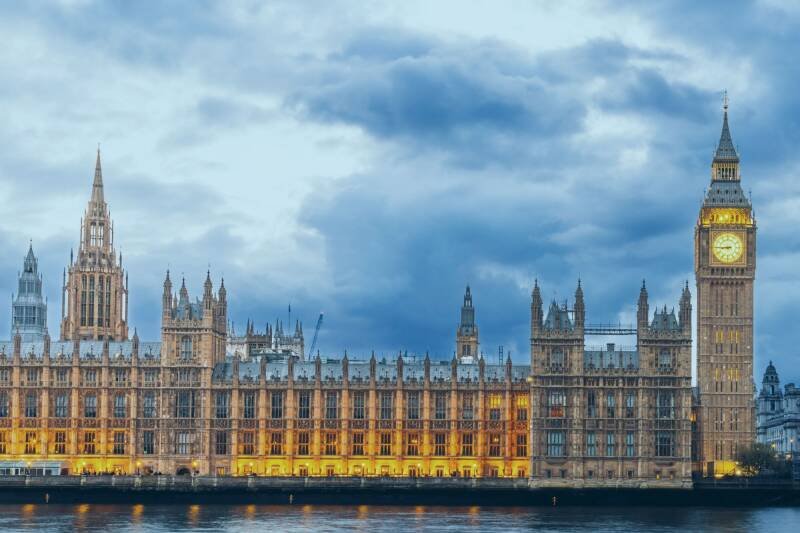 Grooming Gang Survivor Alleges She Was Offered to Politician in Parliament: A Deep Dive