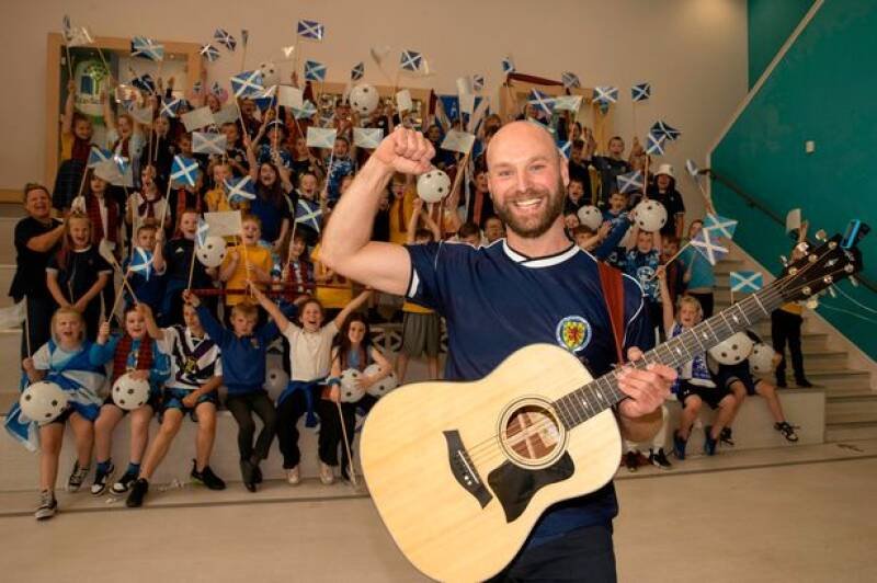 Scottish Singer to Perform at Tartan Army World Cup Boat Party in Boston