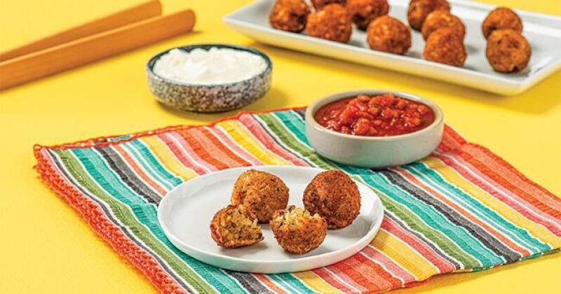 Healthy Snacks for Busy Families: Convenience, Nutrition, and Future Trends