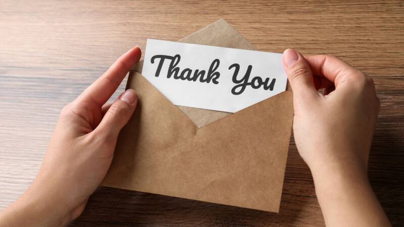Miss Manners on Rude Thank You Note Demands: How to Navigate Social Faux Pas