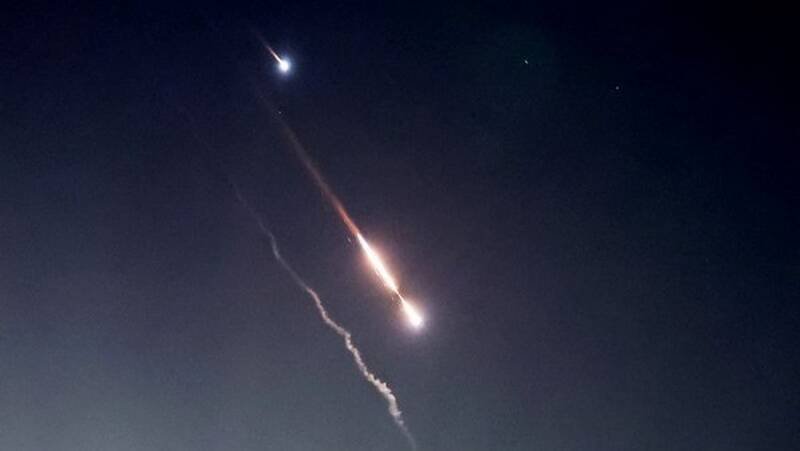 Airstrikes Hit Tehran University: Implications and Analysis