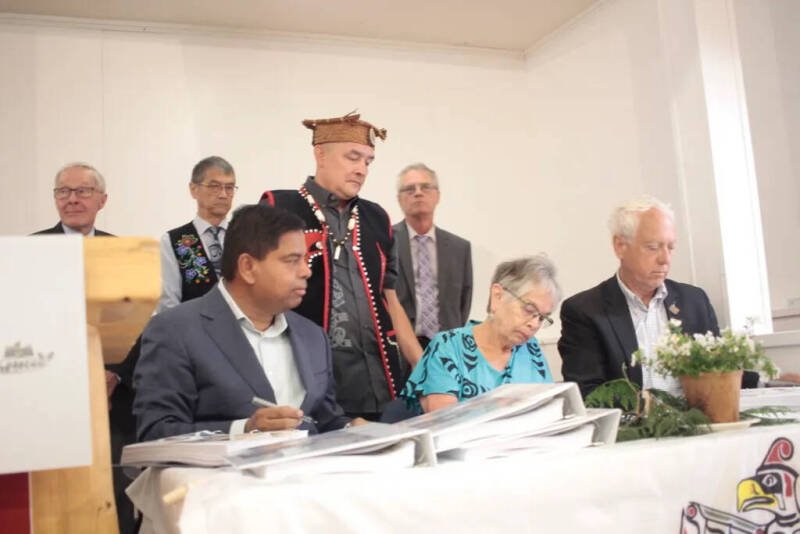 Wei Wai Kum First Nation Calls for Treaty Process Pause: What It Means