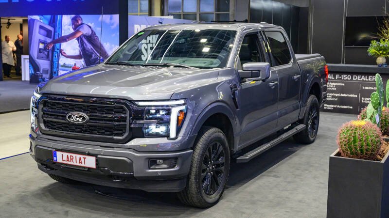 11 Surprisingly Reliable Vehicles That Outshine the Ford F-150