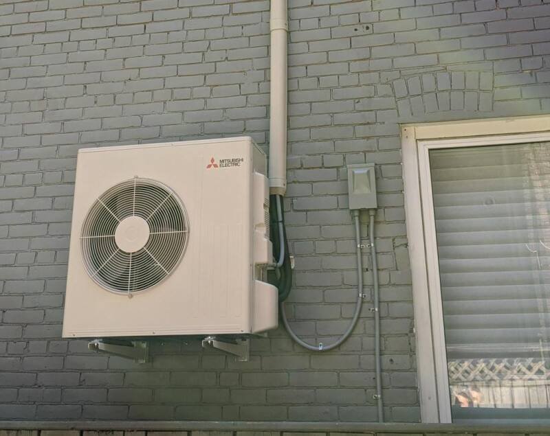 Ontario Program Helps Low-Income Homes Switch from Oil Heating