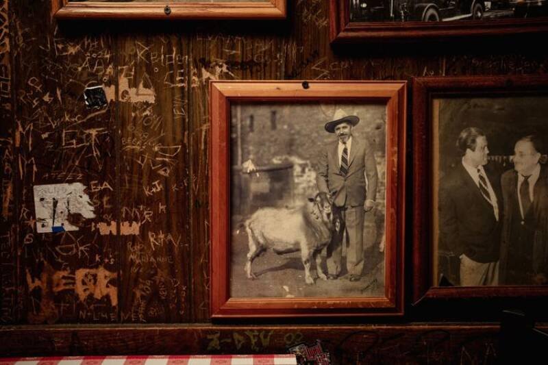 Sam Sianis, Chicago's Cheezborger Legend, Passes Away: Legacy and Impact