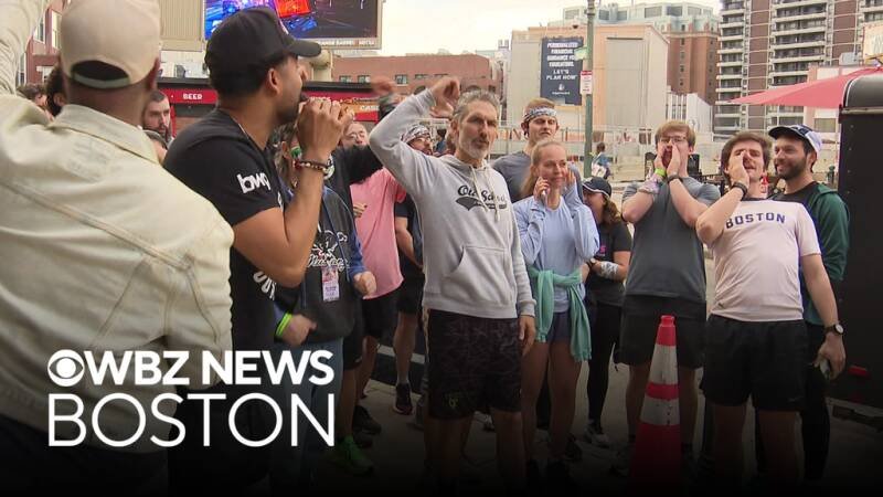 Survivor Winner's Reality Run Club Raises Money for Good Causes