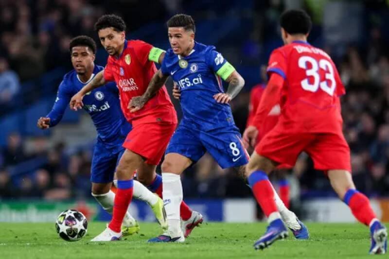 Enzo Fernandez Returns: Chelsea vs. Man Utd - Champions League Hopes