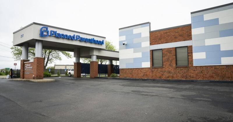 Illinois Abortion Access: Why It's a Key Destination State