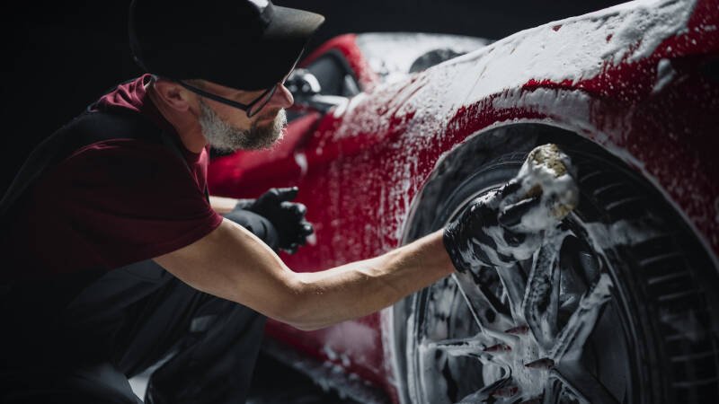 Cold vs. Hot Water Car Wash: Which Cleans Better?