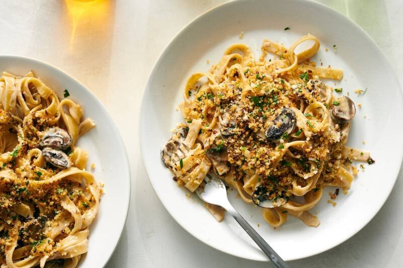 Creamy Mushroom Pasta Recipe: Elevated Comfort Food with Garlic Crumbs