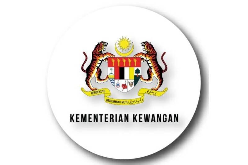 Malaysia's Oil Crisis: Consumption Outpaces Production, Threatening Energy Security