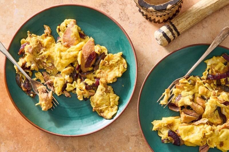 Ukun iyo Mallaay: A Somali Breakfast Staple Explained