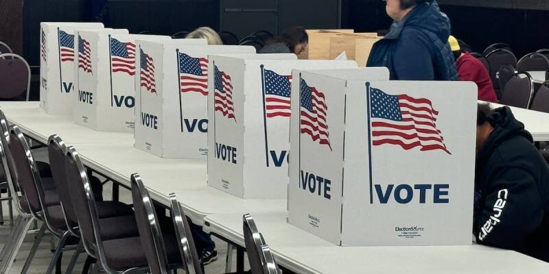 South Dakota Democrats Face Uphill Battle: Uncontested Races Raise Concerns