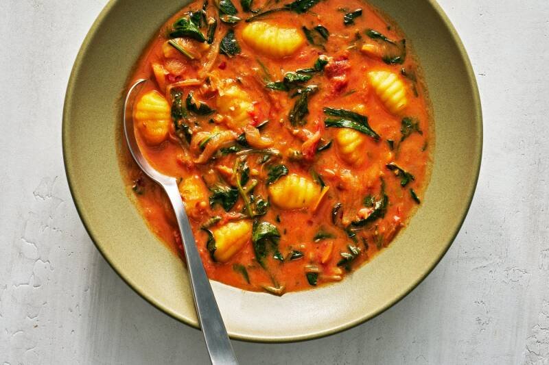 Spicy Tomato Soup Recipe: Gnocchi and Spinach - A Quick & Easy Meal