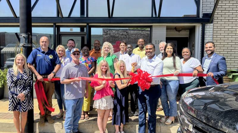 The Looking Glass Boutique Opens in Greenville: Affordable Fashion Arrives