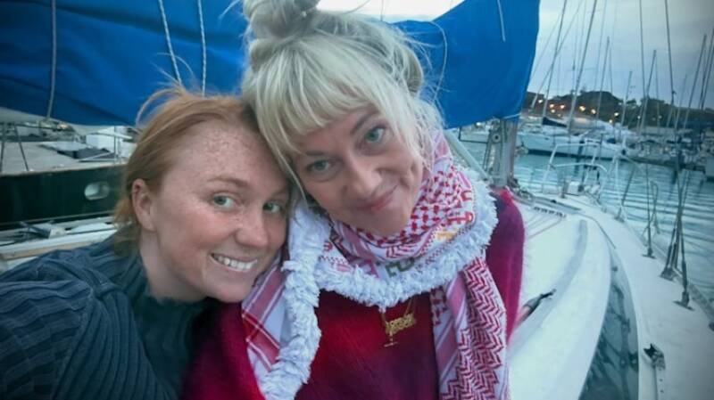 Australian Citizens Risking Danger to Break Gaza Blockade: A Deep Dive