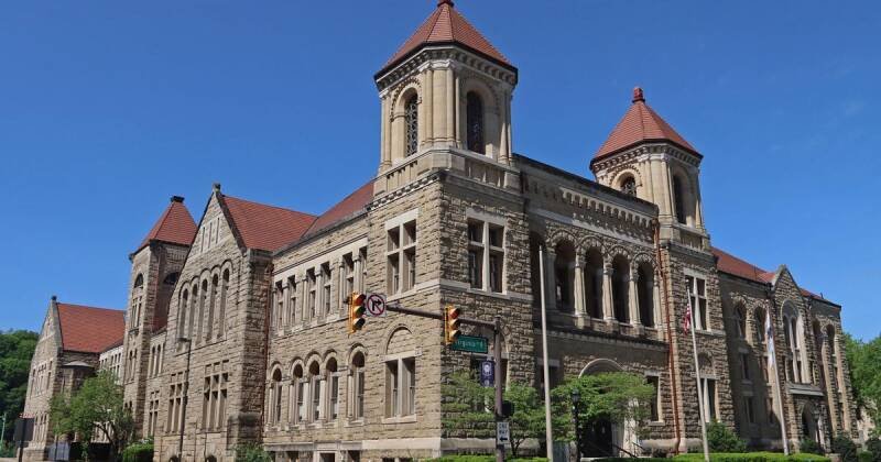 Kanawha County Commission Race: Page vs. Wetz in Republican Primary