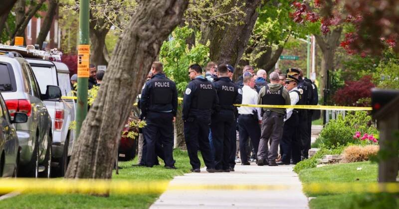 Chicago Hospital Shooting: Officer Killed, Another Wounded - Analysis and Future Implications