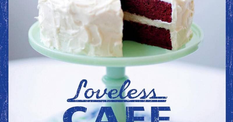 Deliciously Moist Lemon Pound Cake Recipe: Perfect for Spring Baking!